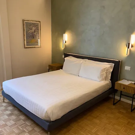 Giardini 4* كريمونا
